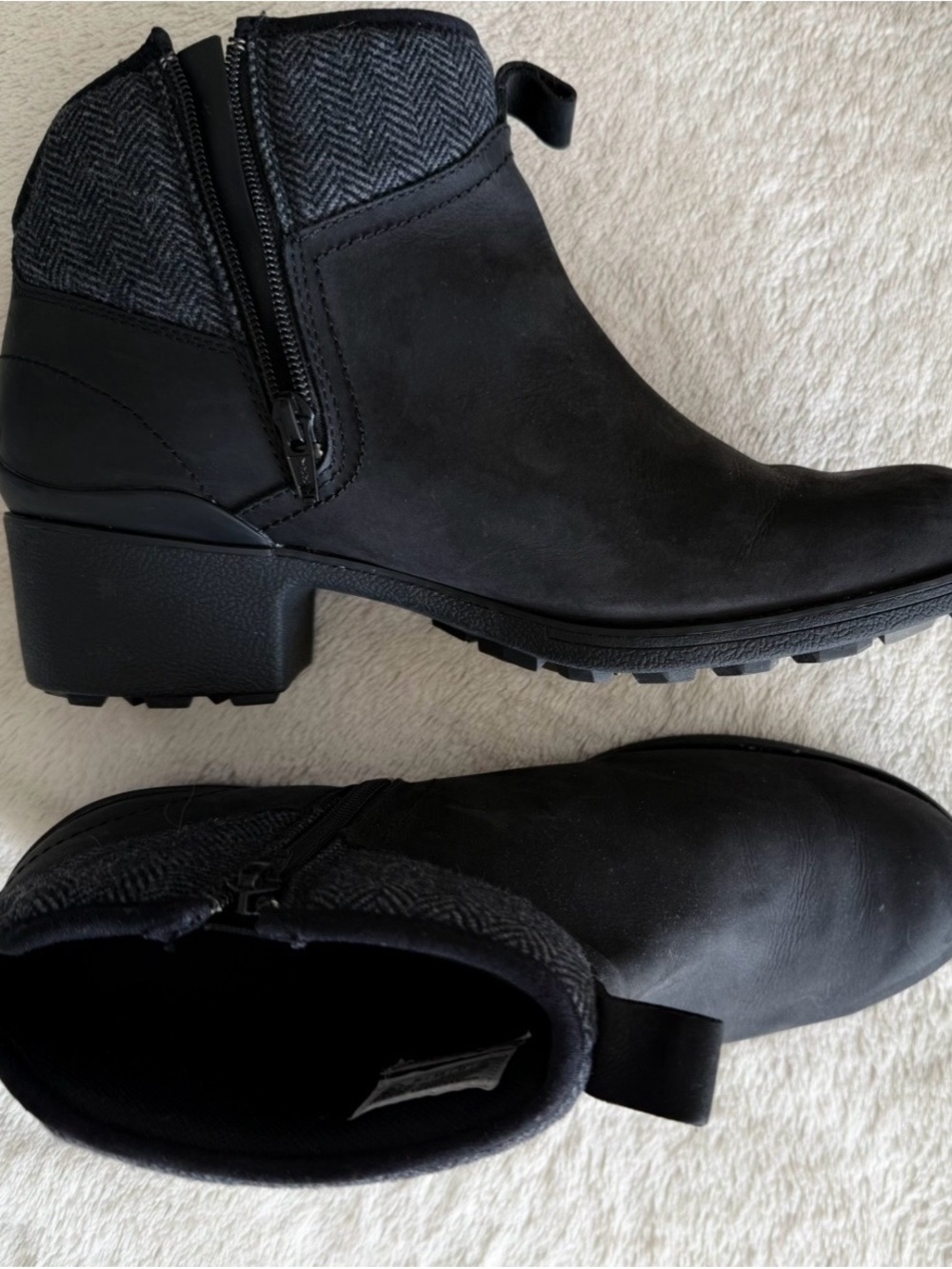 Merrell Chateau II
Mid Pull Black Leather
Waterproof Ankle
Boots Size 11